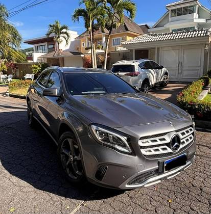 MERCEDES-BENZ GLA 200 1.6 CGI FLEX ADVANCE 7G-DCT